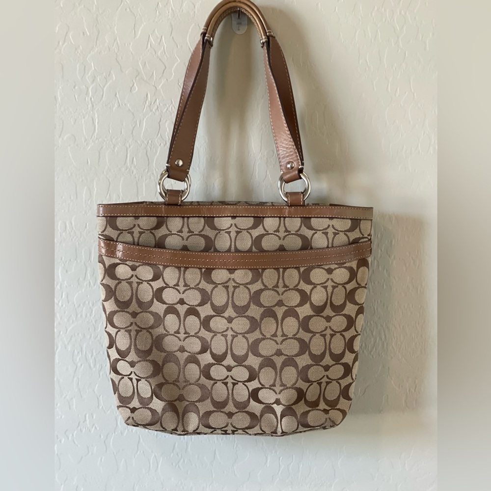 Coach Tan & Brown Signature Tote - F14698 - Picture 4 of 7
